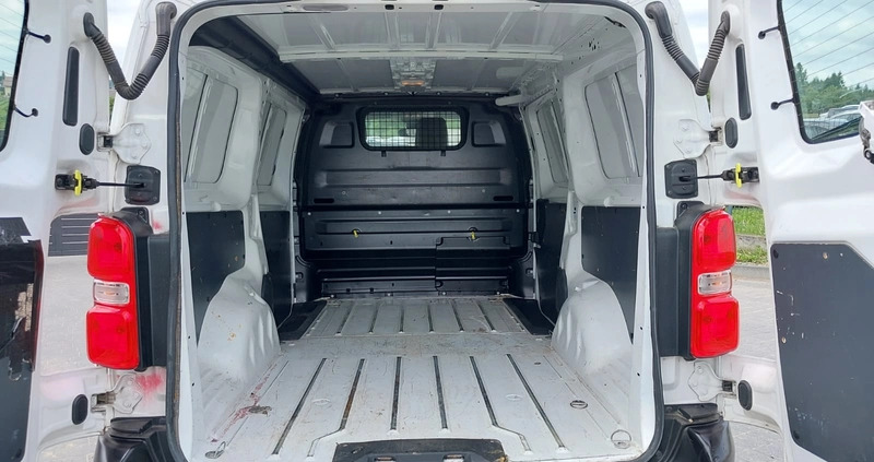 Toyota ProAce cena 49700 przebieg: 121000, rok produkcji 2019 z Sieniawa małe 106